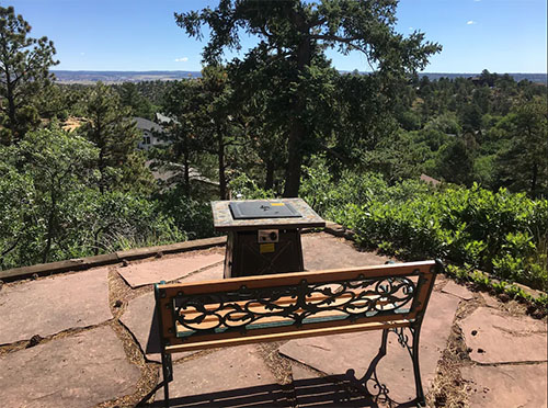 Canyon retreat in the city airbnb with hot tub